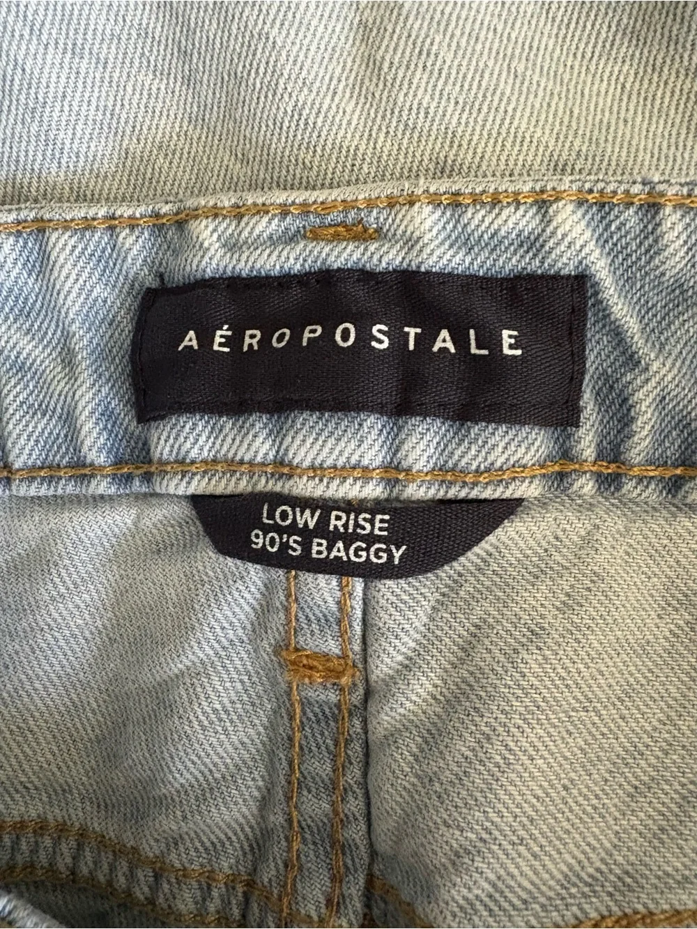 Aeropostale Low Rise 90s Baggy Jeans - Picture 4 of 5